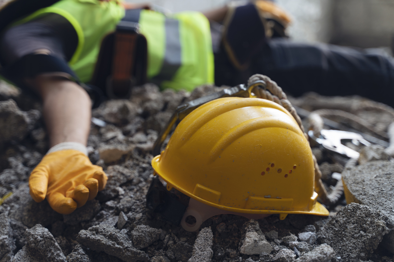 What Safety Gear Should Be in Place on Construction Sites?